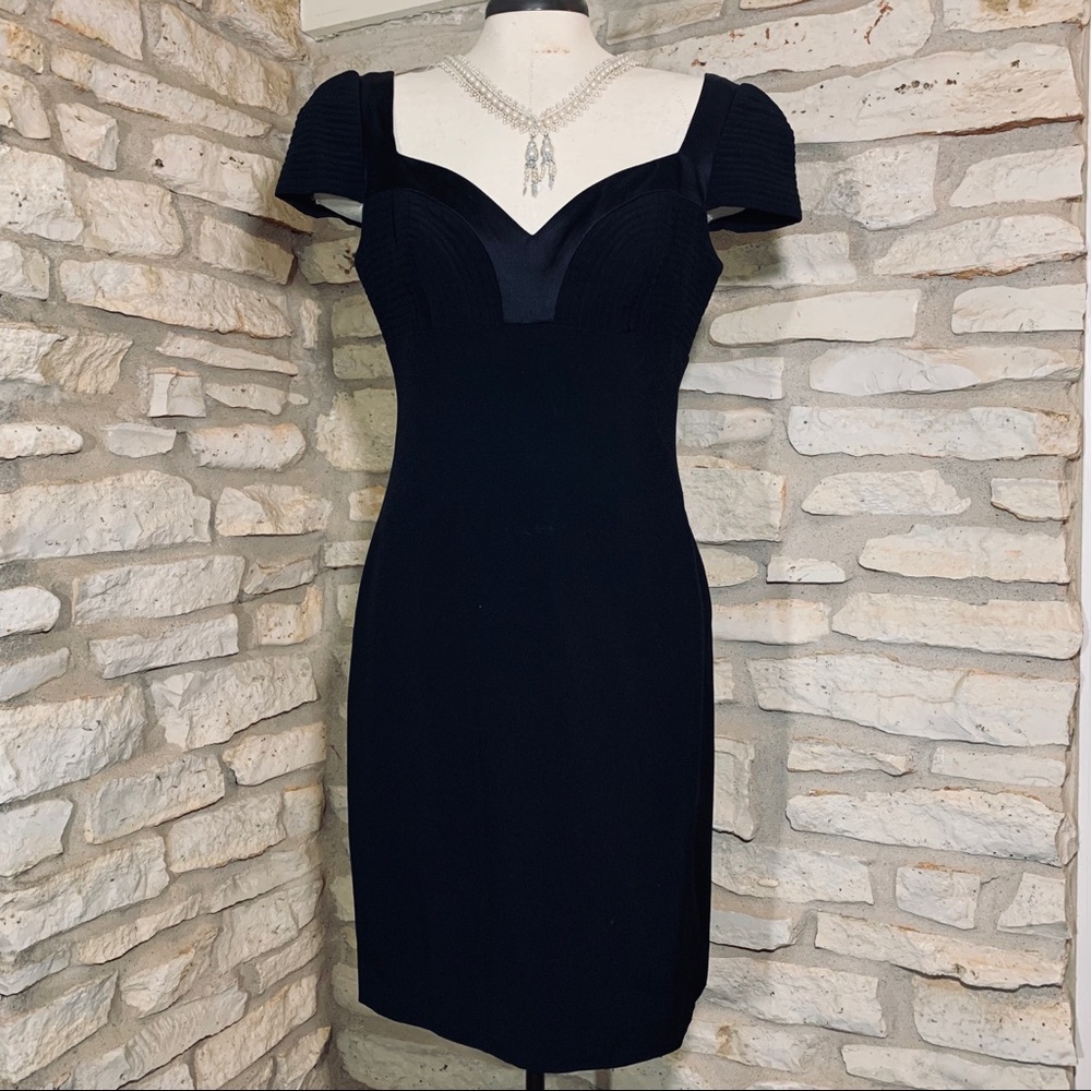 Oscar de la Renta Dress 8
